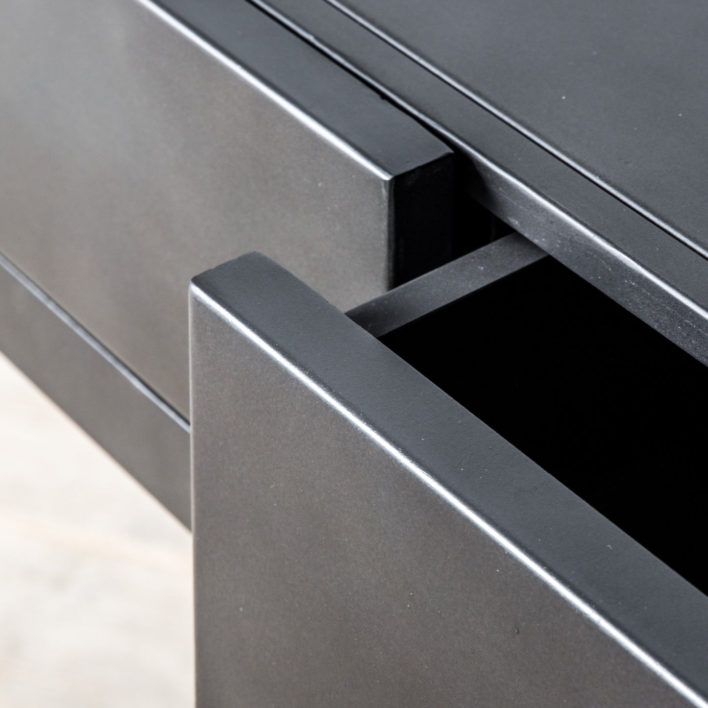 Ottinge 2 Drawer Desk